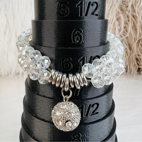 Beautiful, clear reflective bling costume stretch bracelet - Picture 5 of 6